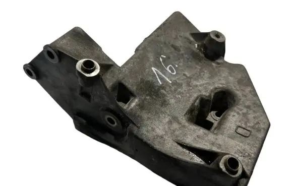BMW 5 E39 A/C compressor mount bracket 1740725