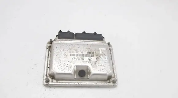 Skoda Octavia Mk1 (1U) Engine control unit/module 036906032J