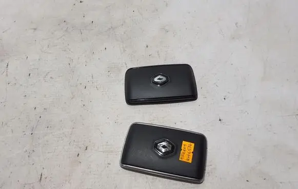 Renault Arkana Ignition key/card 285C71195R
