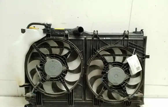 Subaru Forester SK Radiator set 