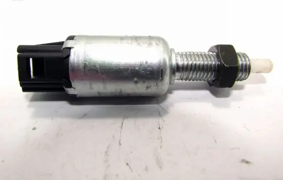 Clutch pedal sensor