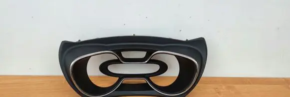 Renault Captur Dashboard trim 682504768R