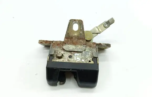 Opel Vectra B Tailgate/trunk/boot lock/catch/latch