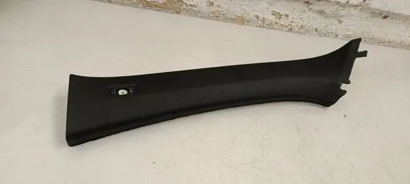 BMW 1 F40 (A) pillar trim 7444549