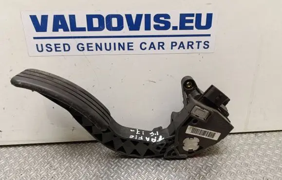Renault Trafic III (X82) Accelerator throttle pedal 180020024R
