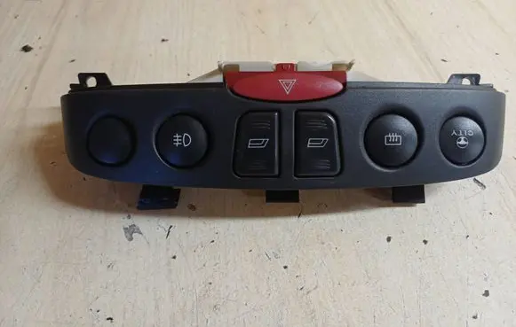 Fiat Punto (188) A set of switches A223