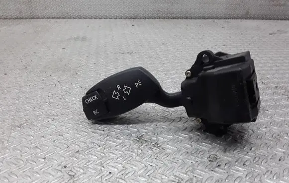 BMW 5 E60 E61 Indicator stalk 6924103B