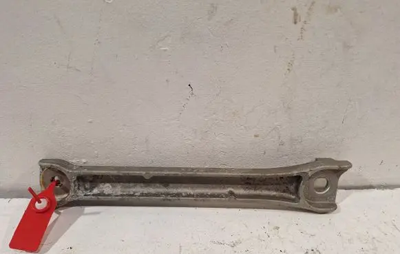 Renault Trafic III (X82) Gearbox mounting bracket 93450724