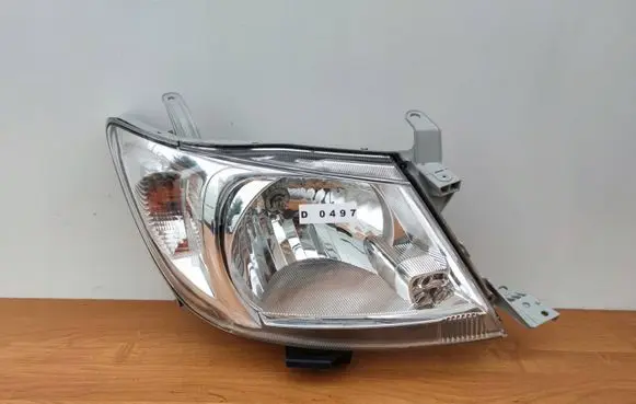 Toyota Hilux (AN10, AN20, AN30) Headlight/headlamp 100-76458