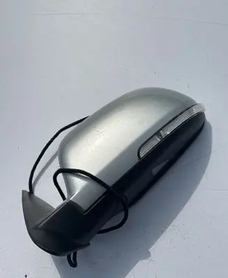 Skoda Octavia Mk2 (1Z) Manual wing mirror 04101013201P 1Z1857501 10401938