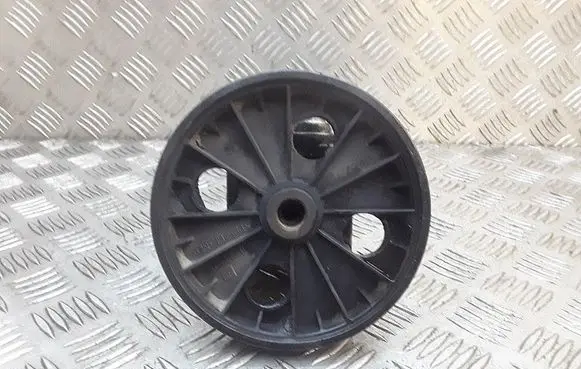 Volvo S70 V70 V70 XC Power steering pump