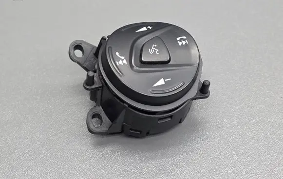 Ford Focus Steering wheel buttons/switches DM5T14K147 DM5T14K147DA