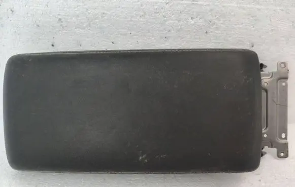 Subaru Legacy Armrest