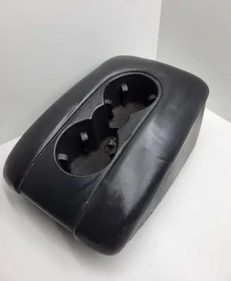 Audi Q7 4L Armrest 4L0823301