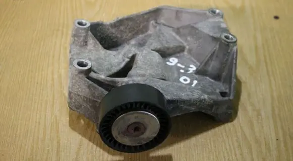 Saab 9-3 Ver2 A/C compressor mount bracket 55210422