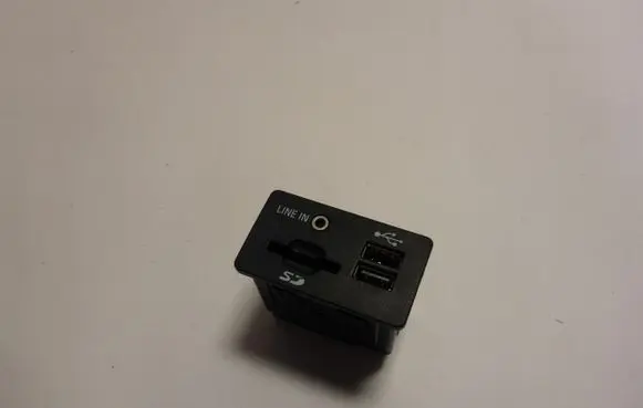 Ford C-MAX II USB socket connector F1CT-14F014-AA
