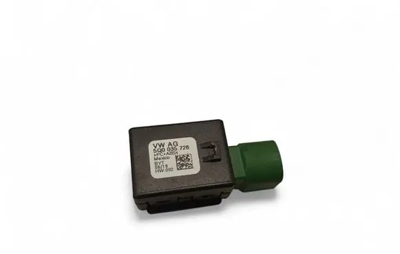 Audi Q5 SQ5 USB socket connector 5Q0035726