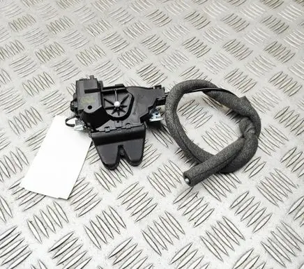 Mercedes-Benz E C207 W207 Tailgate/trunk/boot lock/catch/latch A2047500485
