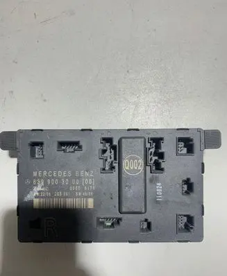 Mercedes-Benz Vito Viano W639 Door control unit/module 6399003000 00006170