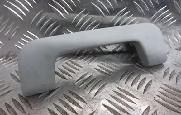 Audi A4 S4 B7 8E 8H Front interior roof grab handle 8E0857607