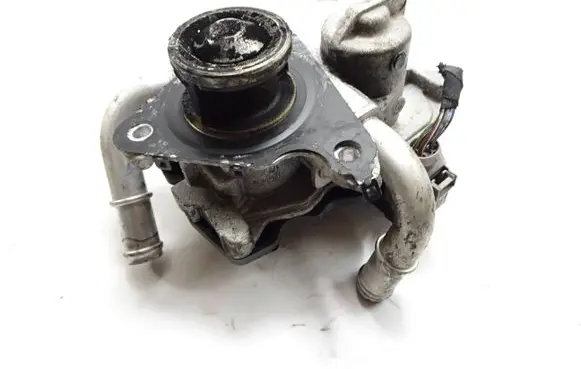 Skoda Octavia Mk3 (5E) EGR valve 04L131501S V29062884A DC22306