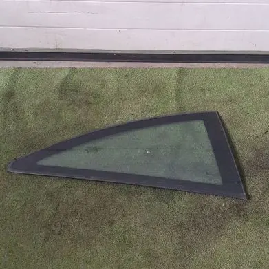 Opel Corsa D Rear side window 