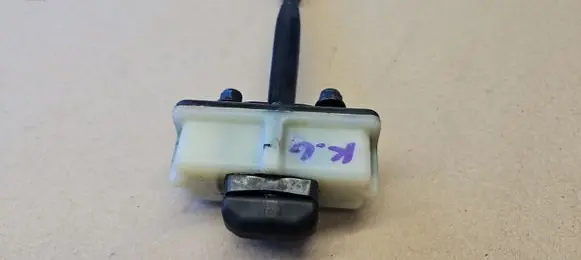 Maserati Ghibli Rear door check strap stopper 080355 15702083