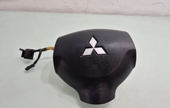 Mitsubishi Outlander Steering wheel airbag 7030A088XB