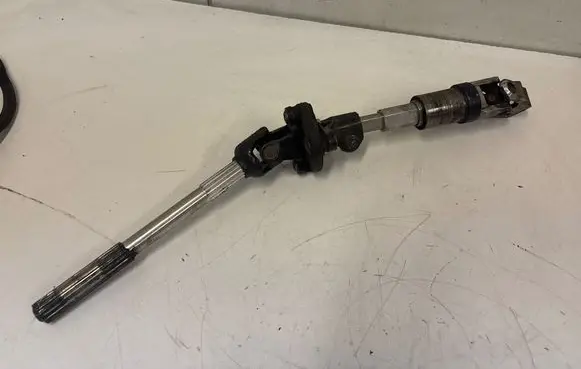 Volvo XC70 Steering column universal joint 30741029