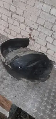Audi A6 S6 C4 4A Front wheel arch liner splash guards 4A0821172B