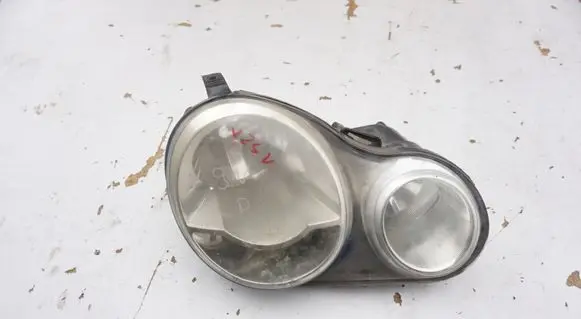 Volkswagen Polo IV 9N3 Headlight/headlamp