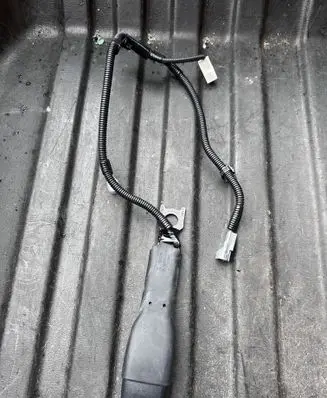 Lexus RX 450H Front seatbelt buckle 18126