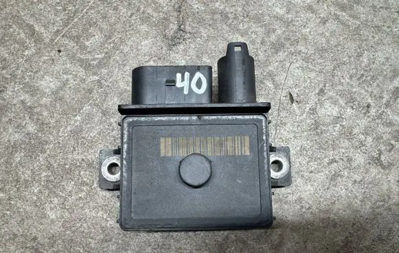 BMW X5 E70 Glow plug pre-heat relay 7800156 8591724