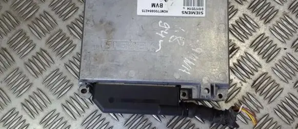 Renault Laguna I Engine control unit/module S101725114 HOM7700864275