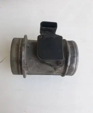 Audi A6 S6 C5 4B Mass air flow meter 059906461D