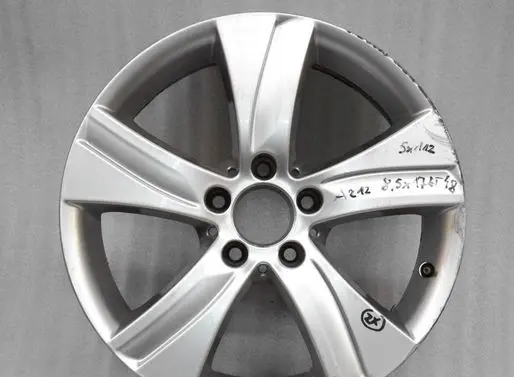 Mercedes-Benz E W212 R17 alloy rim 
