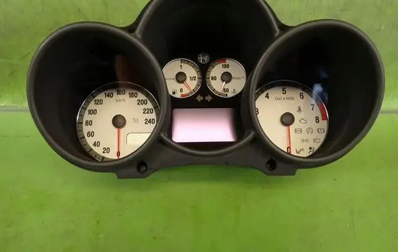 Alfa Romeo GTV Speedometer (instrument cluster) 156050195 110080264009