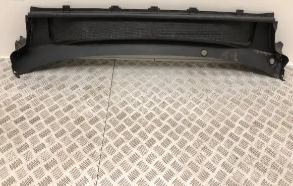 Ford Puma Wiper trim L1TBS02223A