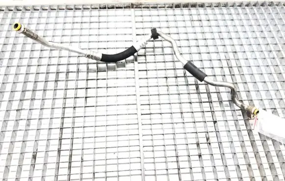 Audi A4 S4 B7 8E 8H Air conditioning (A/C) pipe/hose 8E1260712AJ