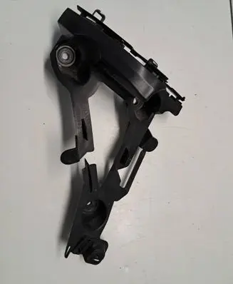 Peugeot 208 Rear bumper mounting bracket 9678055180