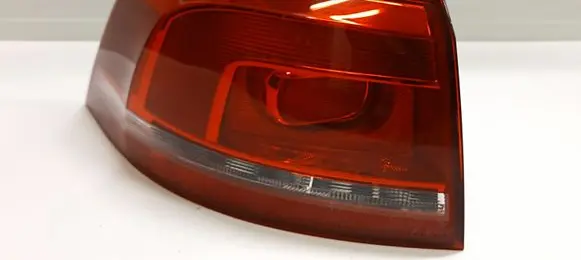 Volkswagen PASSAT B7 Rear/tail lights 3AF945095C