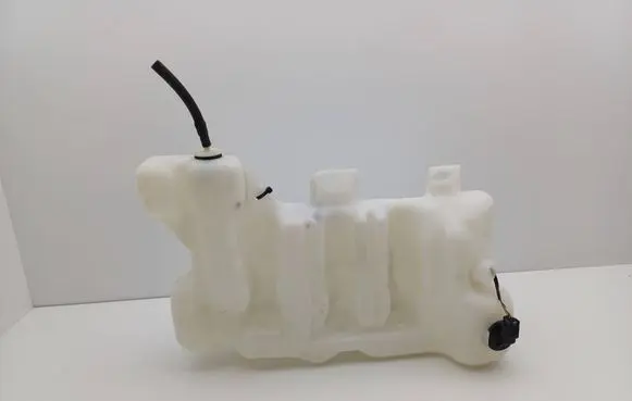 BMW 5 E39 Windshield washer fluid reservoir/tank 8364941A