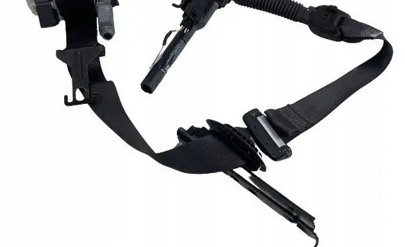 Ford Explorer Front seatbelt DB5378612D34AD