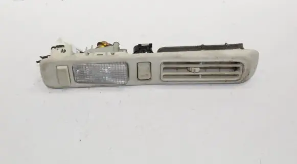 Lexus LS 430 Front seat light