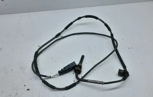 Volkswagen Phaeton Exhaust gas temperature sensor 059906088D