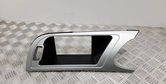 Audi A4 S4 B8 8K Radio/GPS head unit trim 8K2857185F