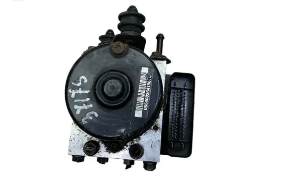 Volkswagen Golf V ABS Pump 1K0907379AC 1K0614517AE