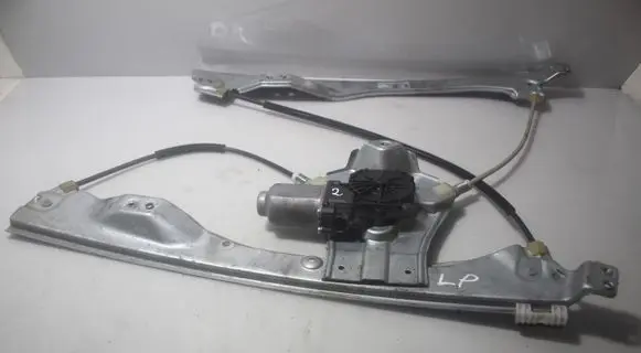 Front window lifting mechanism without motor