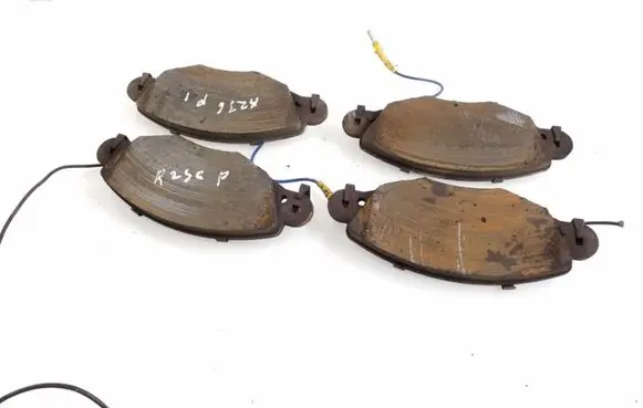 Citroen C5 Brake pads (front) 