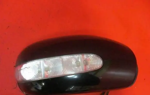 Mercedes-Benz E W211 Front door electric wing mirror W211LUSTERKOP